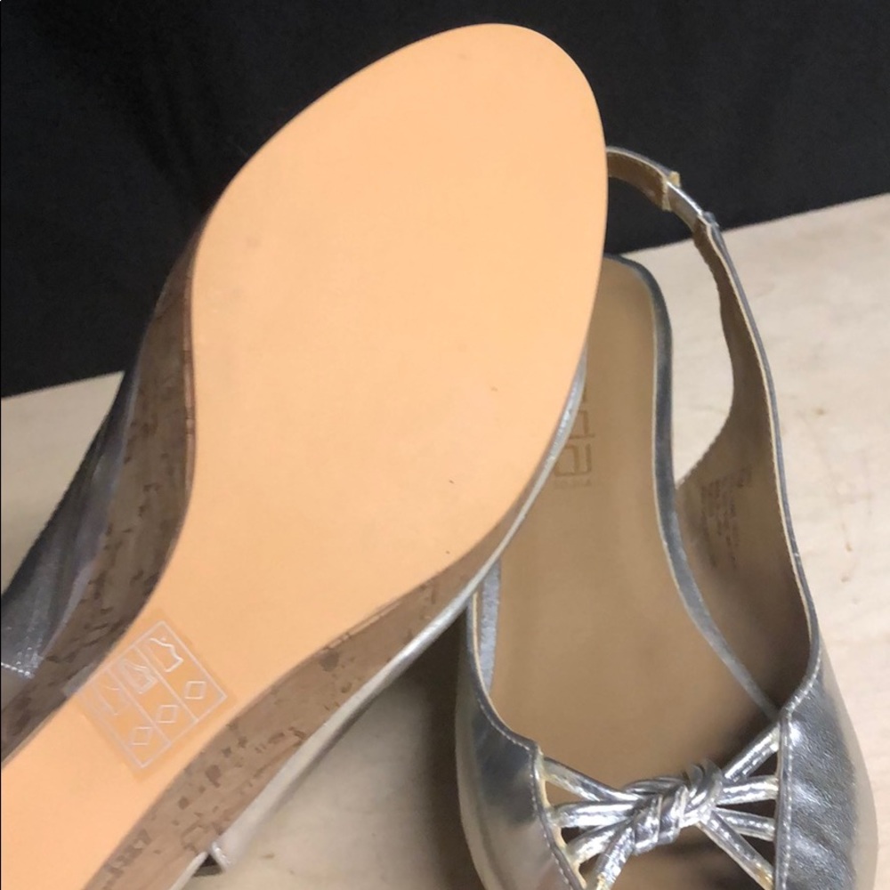 Silver Moda Wedges - Picture 7 of 7